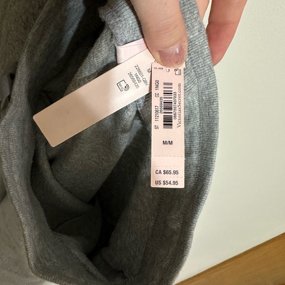 NWT Victoria's Secret Heather Gray Textured Fleece Joggers - Picture 6 of 6